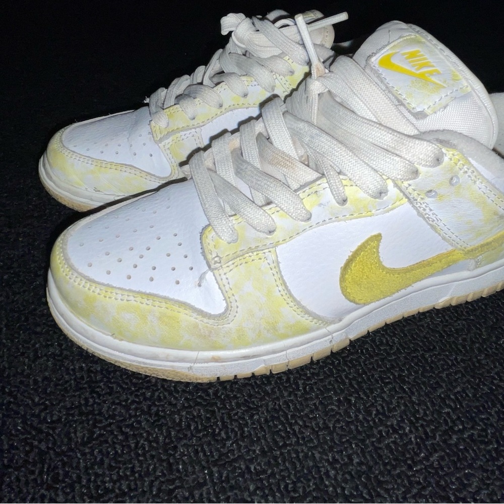 Yellow Nike dunks